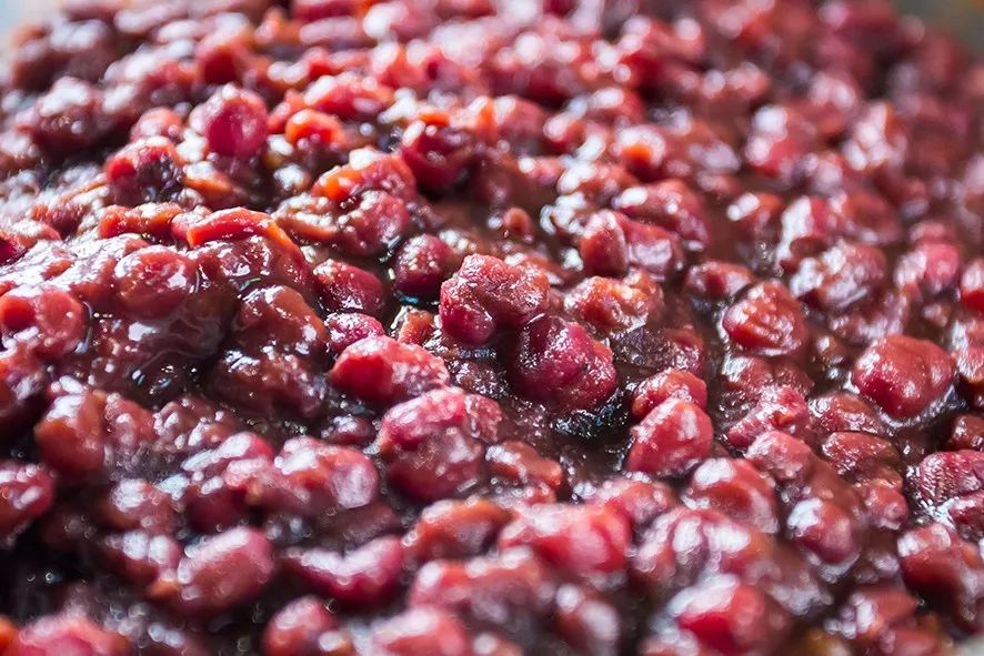 秒杀丨郑州炒酸奶制霸王者？卖出100万份的黑暗料理？一家街头小店凭啥在郑州大火五年！