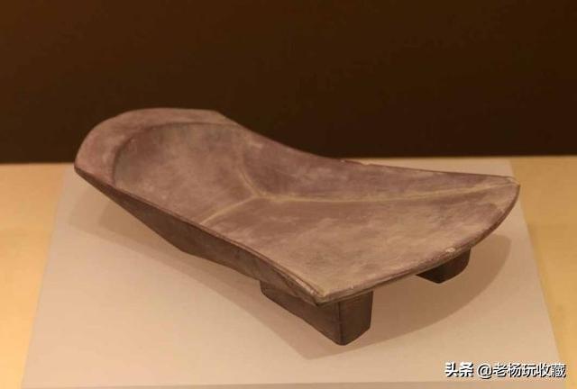 历代砚台的形制浅谈