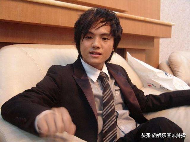 “情歌王子”郑源时隔三年发新专辑，网友：以为他已经退出歌坛了