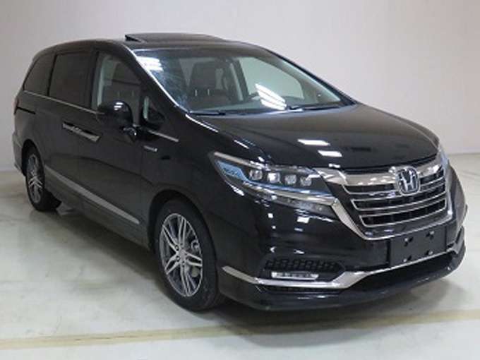 25万买MPV,别光考虑别克GL8!本田混动新车,百公里5.9个油