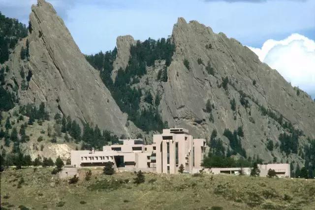 纪念建筑大师贝聿铭全集