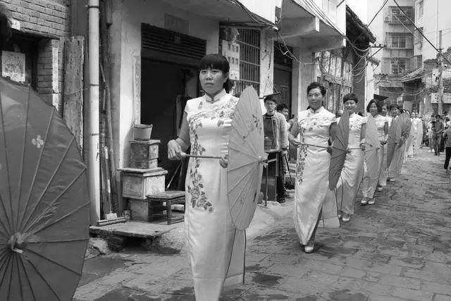 三山夹一井，弋阳古镇的九曲十八巷