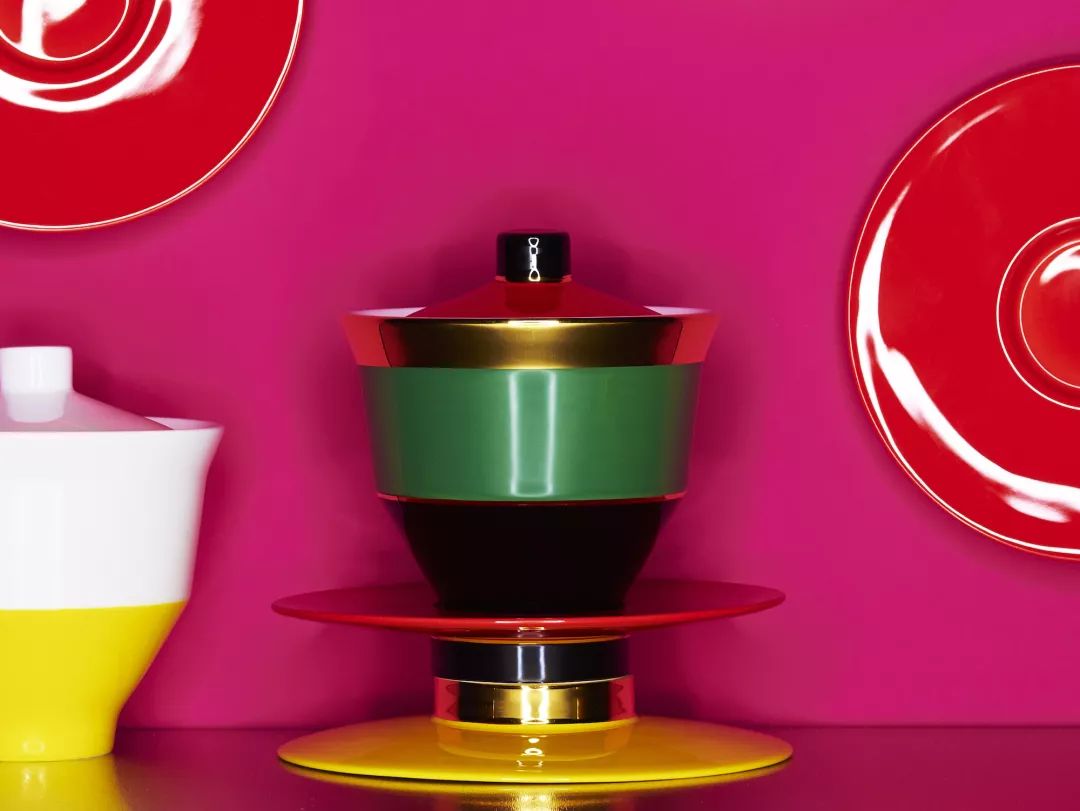 45岁剪去长发,跟我们说“生活不在别处,在家”的这个设计师,是谁? 45岁剪去长发,跟我们说“生活不在别处,在家”的这个设计师,是谁?