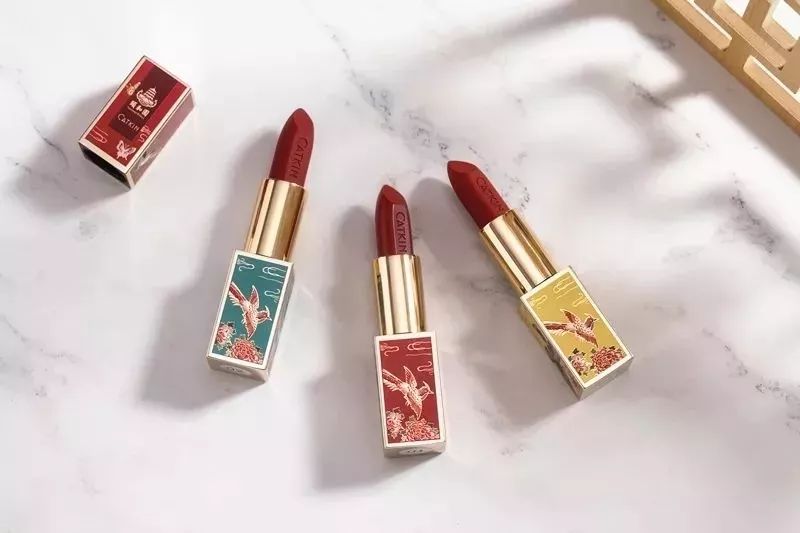 世上口红有三万个色号，但适合520送礼的只有这三款