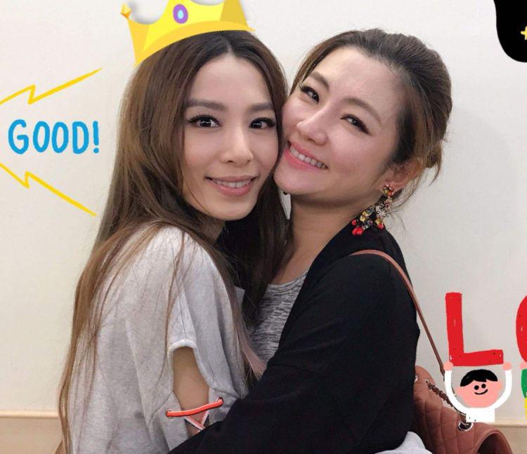 she任家萱近照,烧伤8年后颜值重回巅峰,皮肤光滑又细腻!
