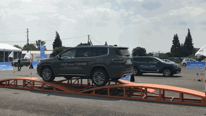汉兰达遇到新对手了!JEEP最新7座车,专为国人打造「试驾」