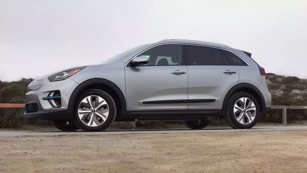 轴距2700mm,起亚推出跨界SUV,在中国能火吗?