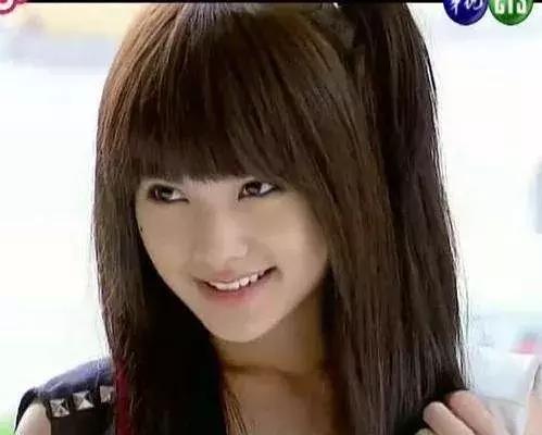 好不容易转型成功，这应该是她最想删掉的黑历史了吧？