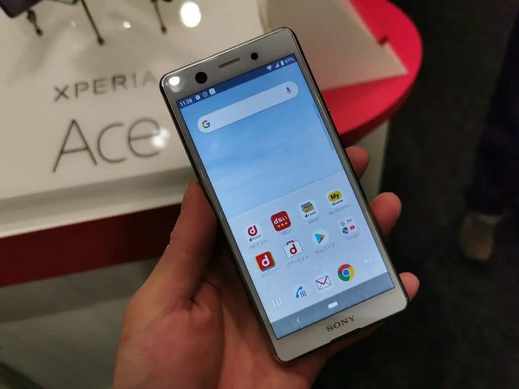 索尼xperia ace,索尼xperia1ii 索尼xperiaace采用5英寸小屏与防水防尘机身!