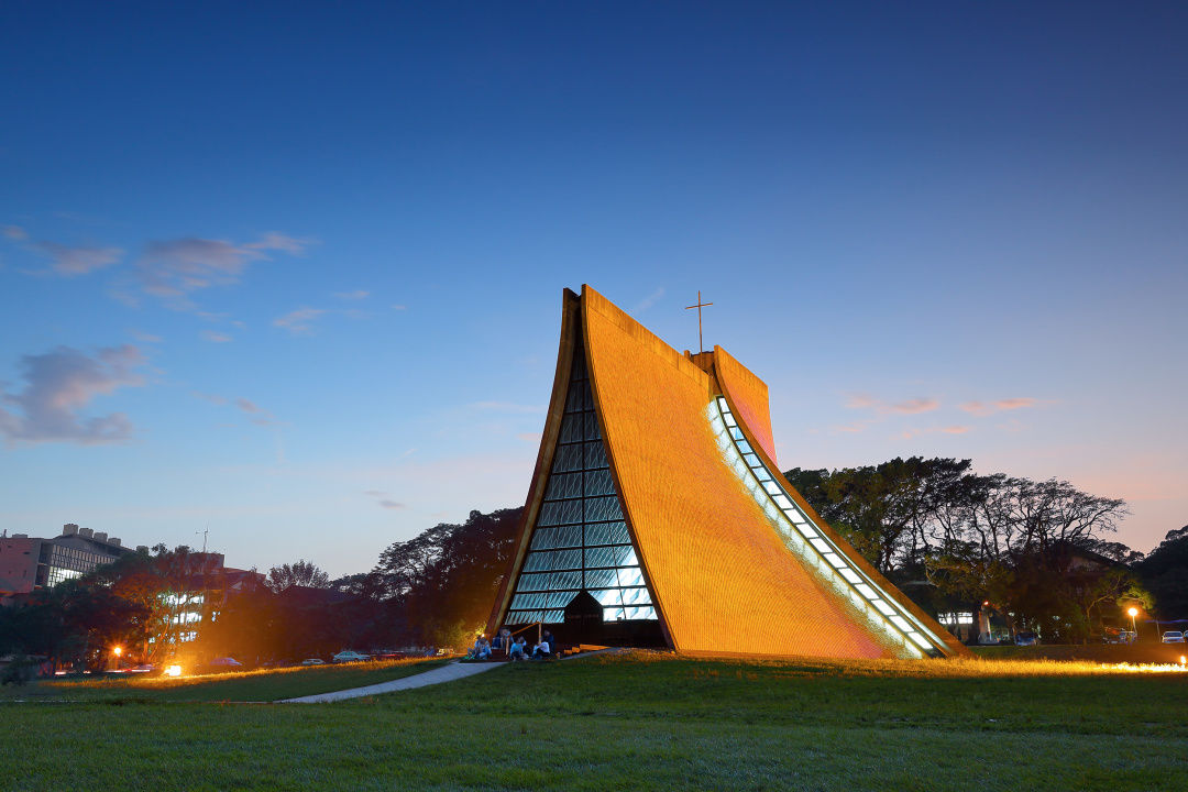 封山之作，回到中国