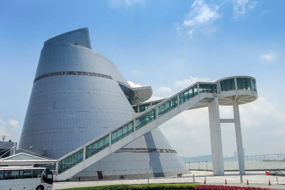 封山之作，回到中国