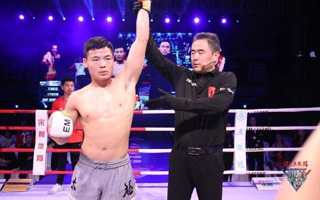 太极韩飞龙少林蒲东东拥有完美的传武人设,望接班一龙成超级明星 太极韩飞龙少林蒲东东拥有完美的传武人设,望接班一龙成超级明星