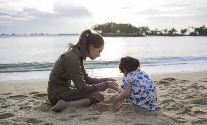 美人计 | 梳马尾也是有讲究的，可别像学生时代一样把头发扯出斑秃