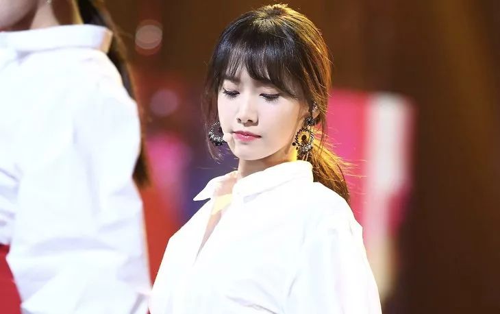 美人计 | 梳马尾也是有讲究的，可别像学生时代一样把头发扯出斑秃