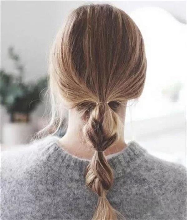 美人计 | 梳马尾也是有讲究的，可别像学生时代一样把头发扯出斑秃