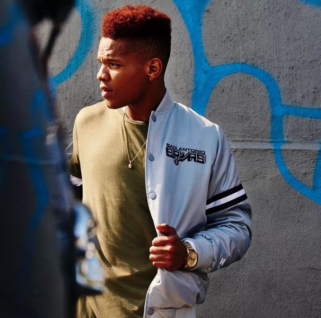 Champion已烂街,这3个小众却经典的运动品牌值得你试|基本款 Champion已烂街,这3个小众却经典的运动品牌值得你试|基本款