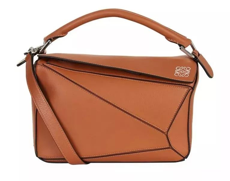 Supreme保值单品或将全线大涨？｜本周消费品投资推荐