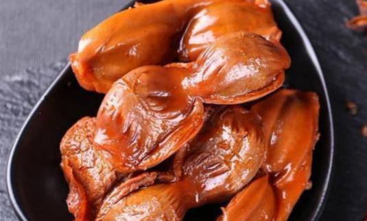 一只活鸭需要50块,烤鸭却只卖18块,你知道这背后的猫腻吗? 一只活鸭需要50块,烤鸭却只卖18块,你知道这背后的猫腻吗?