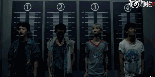 周冬雨寸头亮相、易烊千玺眼里有戏，《少年的你》满是惊喜！