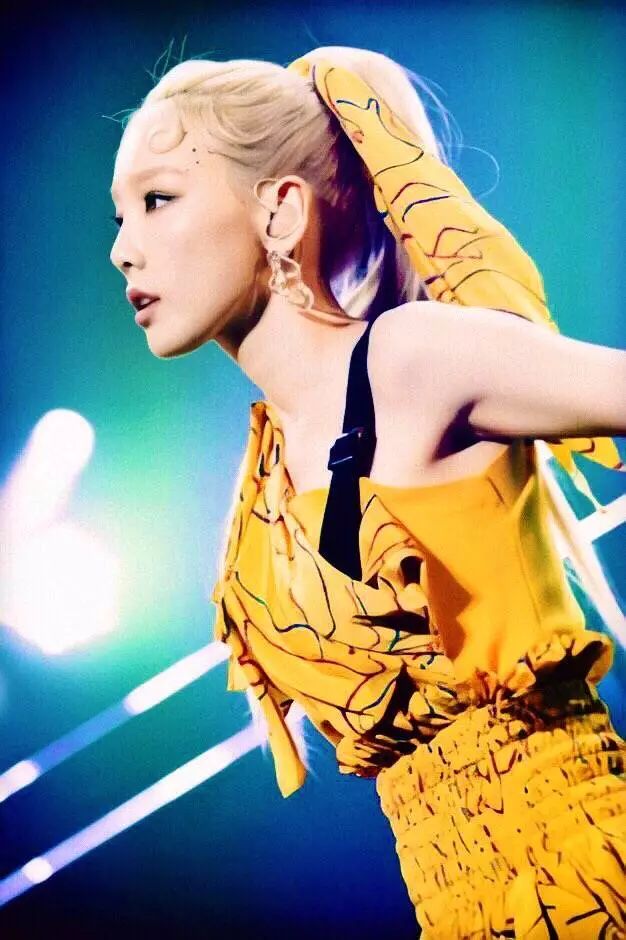 美人计 | 梳马尾也是有讲究的，可别像学生时代一样把头发扯出斑秃