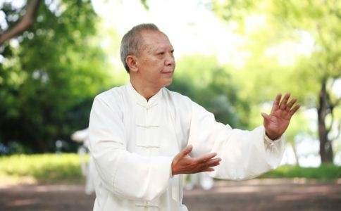 我国糖尿病患者占全球三分之一,想远离糖尿病, 每天坚持做这4件事