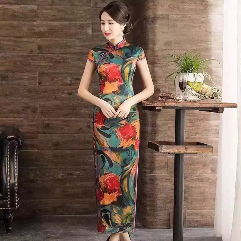 轰动全城！邹城杭州丝绸旗袍博览会，每年仅举办一次...高档真丝围巾免费送。