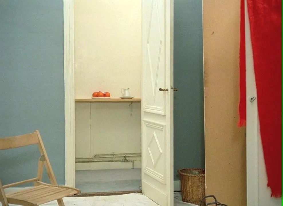 比Ins风更高级的侯麦穿搭风,他在30年前就给出经典范本! 比 Ins 风更高级的侯麦穿搭风,他在 30 年前就给出经典范本!