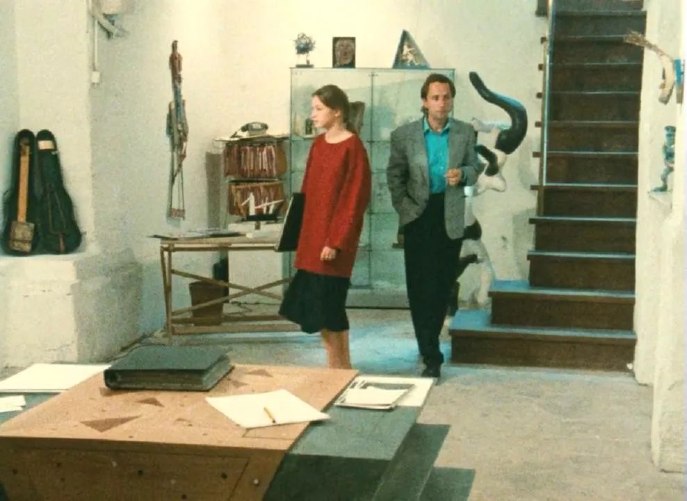 比Ins风更高级的侯麦穿搭风,他在30年前就给出经典范本! 比 Ins 风更高级的侯麦穿搭风,他在 30 年前就给出经典范本!