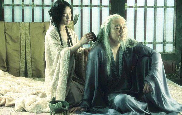 他虽然多次被罢官，但却有很多国家抢着要他，还因一成语闻名于世