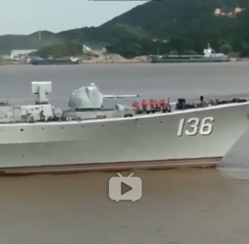 舰闻杂谈:老舰雄风—海军现代级136号完成改装,出海试航