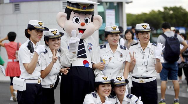图说世界各国女警, 印度最火爆, 中国女警最漂亮