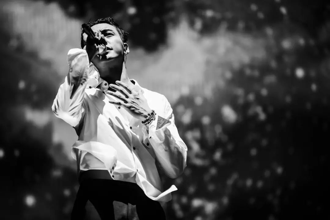 中国香港演员陈伟霆：由于热爱，一切都变得顺理成章 | 青年100