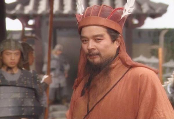 公孙瓒为何要攻打刘虞和袁绍，而没有选择攻打公孙度？因为打不过