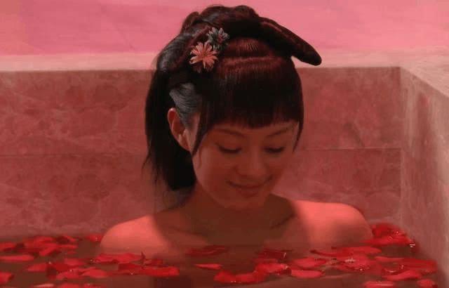 9位古装剧中的女子水中图,赵丽颖可爱,她是永恒的经典 9位古装剧中的女子水中图,赵丽颖可爱,她是永恒的经典