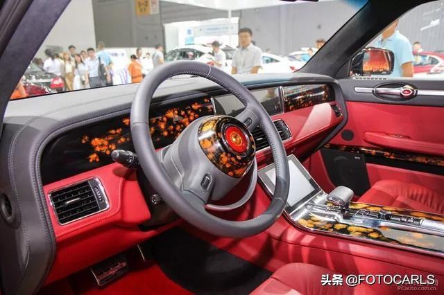 实拍红旗L5 V12,气场完胜劳斯莱斯,别说你有几十亿!