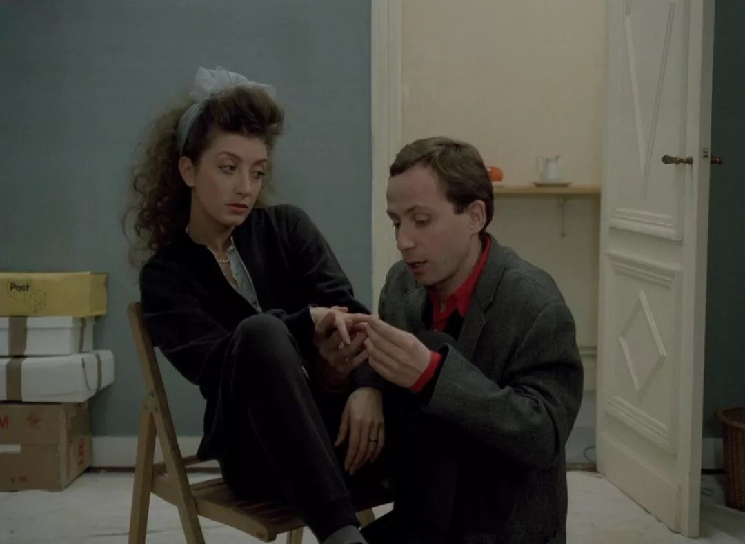 比Ins风更高级的侯麦穿搭风,他在30年前就给出经典范本! 比 Ins 风更高级的侯麦穿搭风,他在 30 年前就给出经典范本!