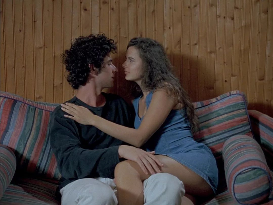 比Ins风更高级的侯麦穿搭风,他在30年前就给出经典范本! 比 Ins 风更高级的侯麦穿搭风,他在 30 年前就给出经典范本!