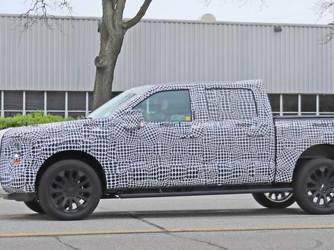 速递!新鲜的“谍照“资讯全在这，看我就够了