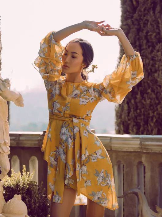 Shinning | 立夏都过了，你还没变白？快上车！