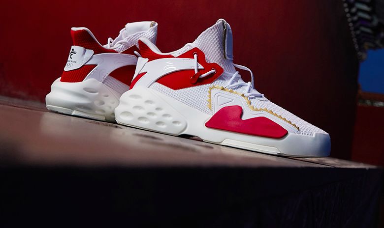 潮哭了！安踏 X 故宫，这简直是神仙联名