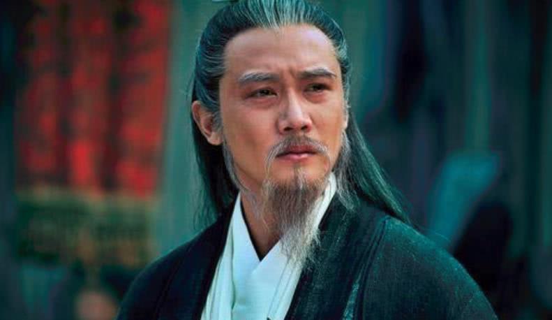 半退什么成语_半三足什么的四字成语(2)