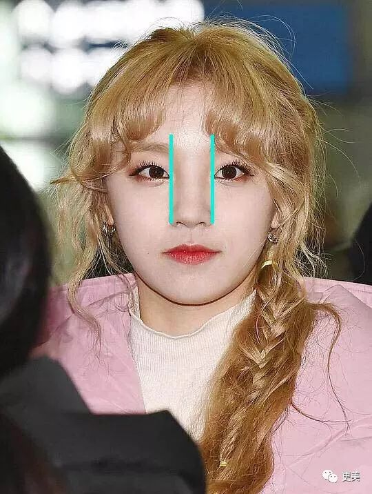 20岁小花跟baby争一姐，身高和沈月一样虐，换头后鼻子宽成阿凡达！