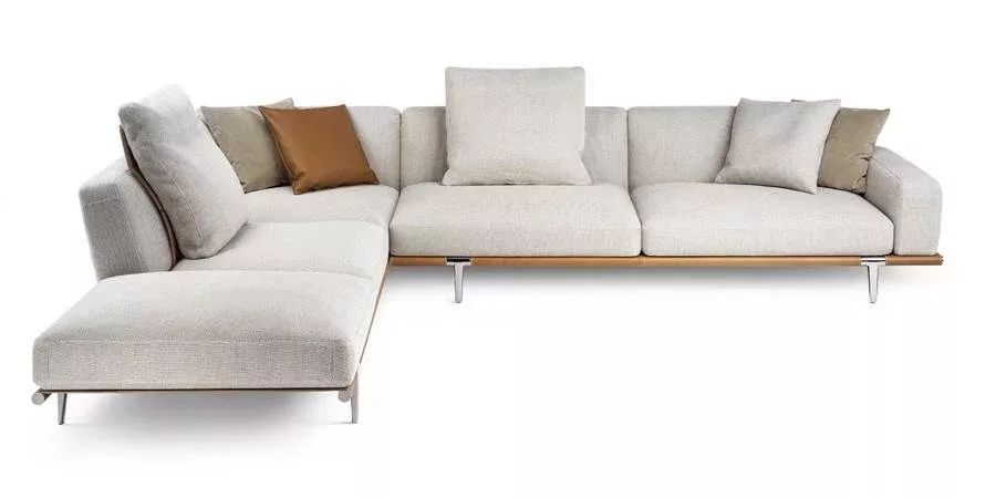 oops，我们不小心偷看了意大利设计师的手机...