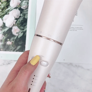 20岁小花跟baby争一姐，身高和沈月一样虐，换头后鼻子宽成阿凡达！