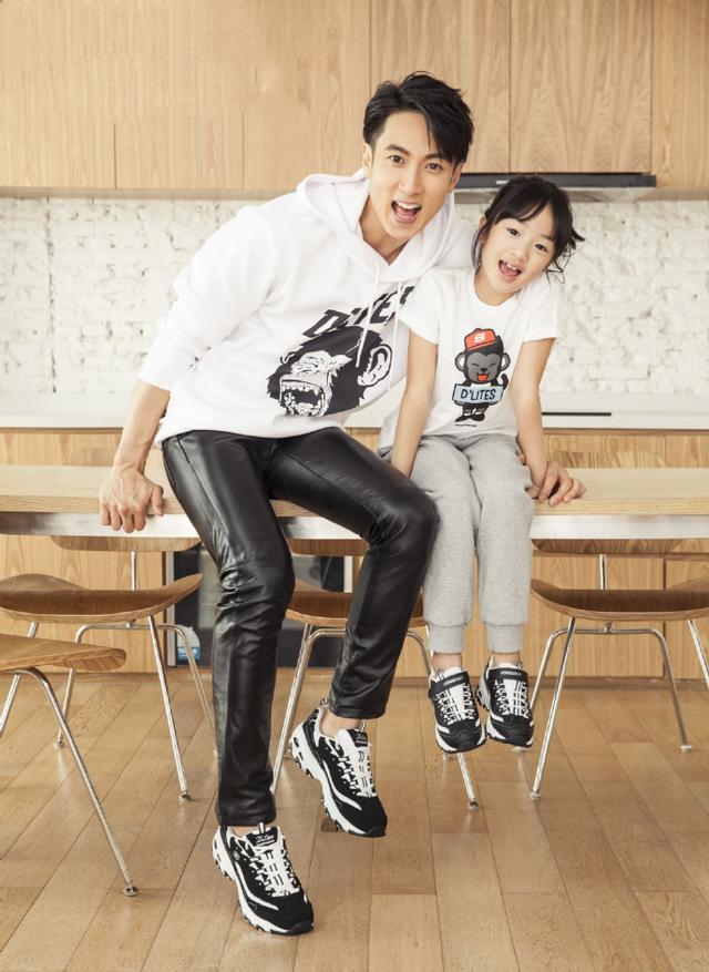 吴尊女儿惊艳亮相，穿芭蕾舞裙变身小天鹅！