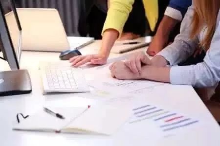 卷福终获“英国奥斯卡”！比获奖更激动的是男神的英国名校offer连连拿！