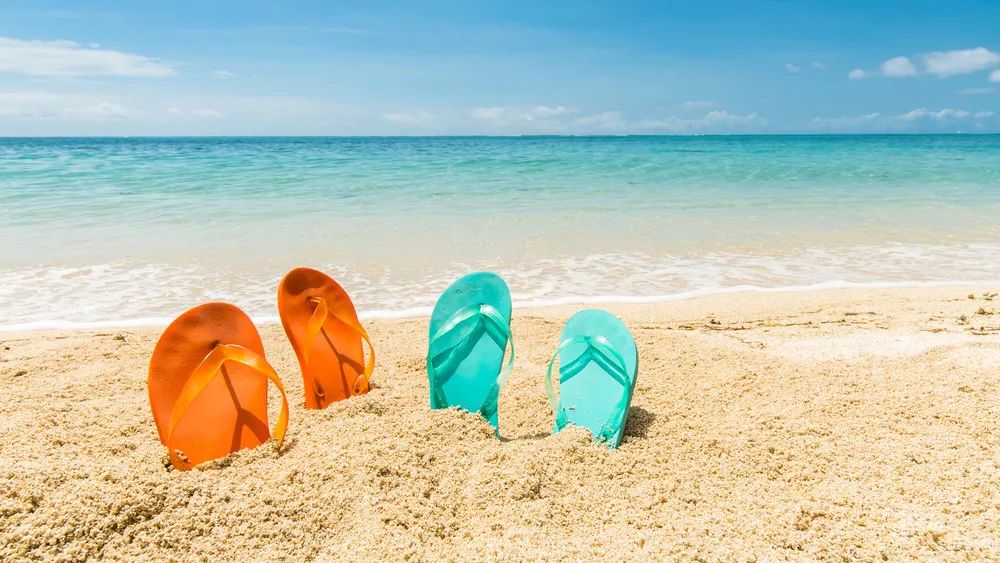 天气一热就脚臭，这是得了「脚气」吗？