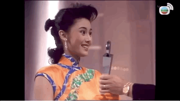 48岁的李嘉欣因发胖上热搜！网友：这“胖”得也太美了吧！