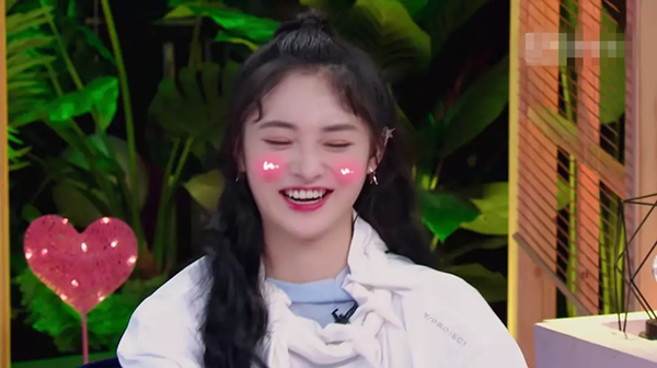 周洁琼下线？王思聪被拍带新女友回家过夜，曾共游台北房祖名作伴