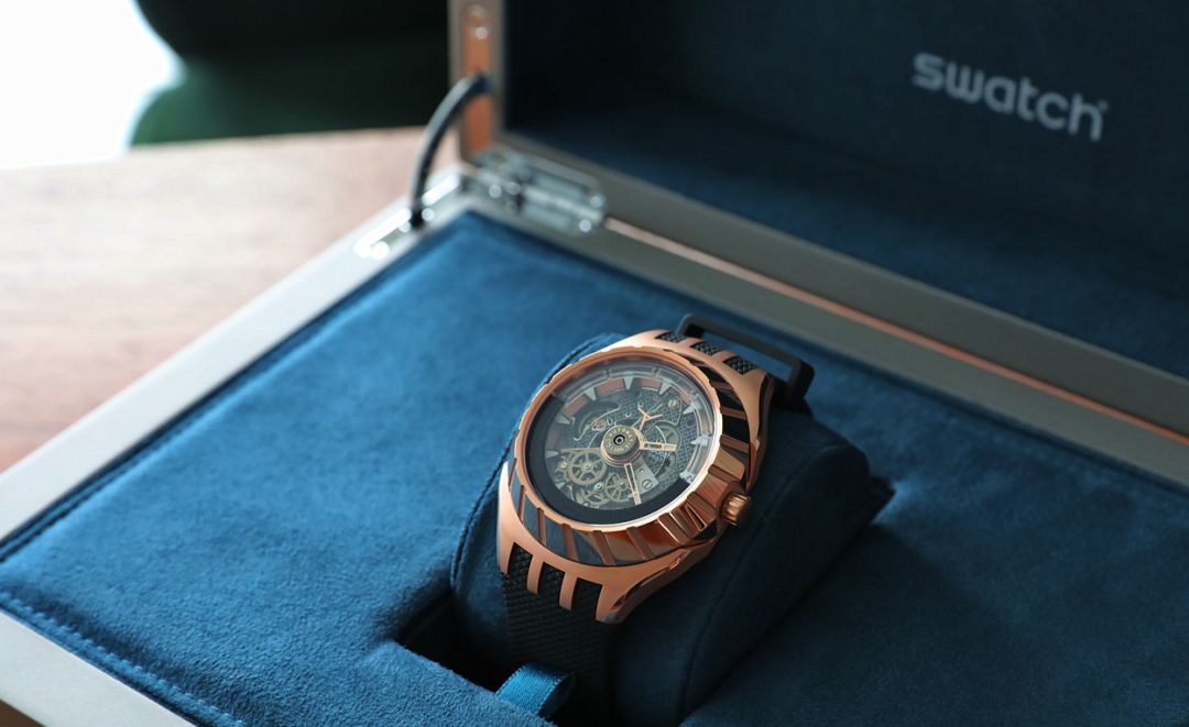 为啥大家都在抢这只SWATCH？新表看起来像10万块，其实只要…